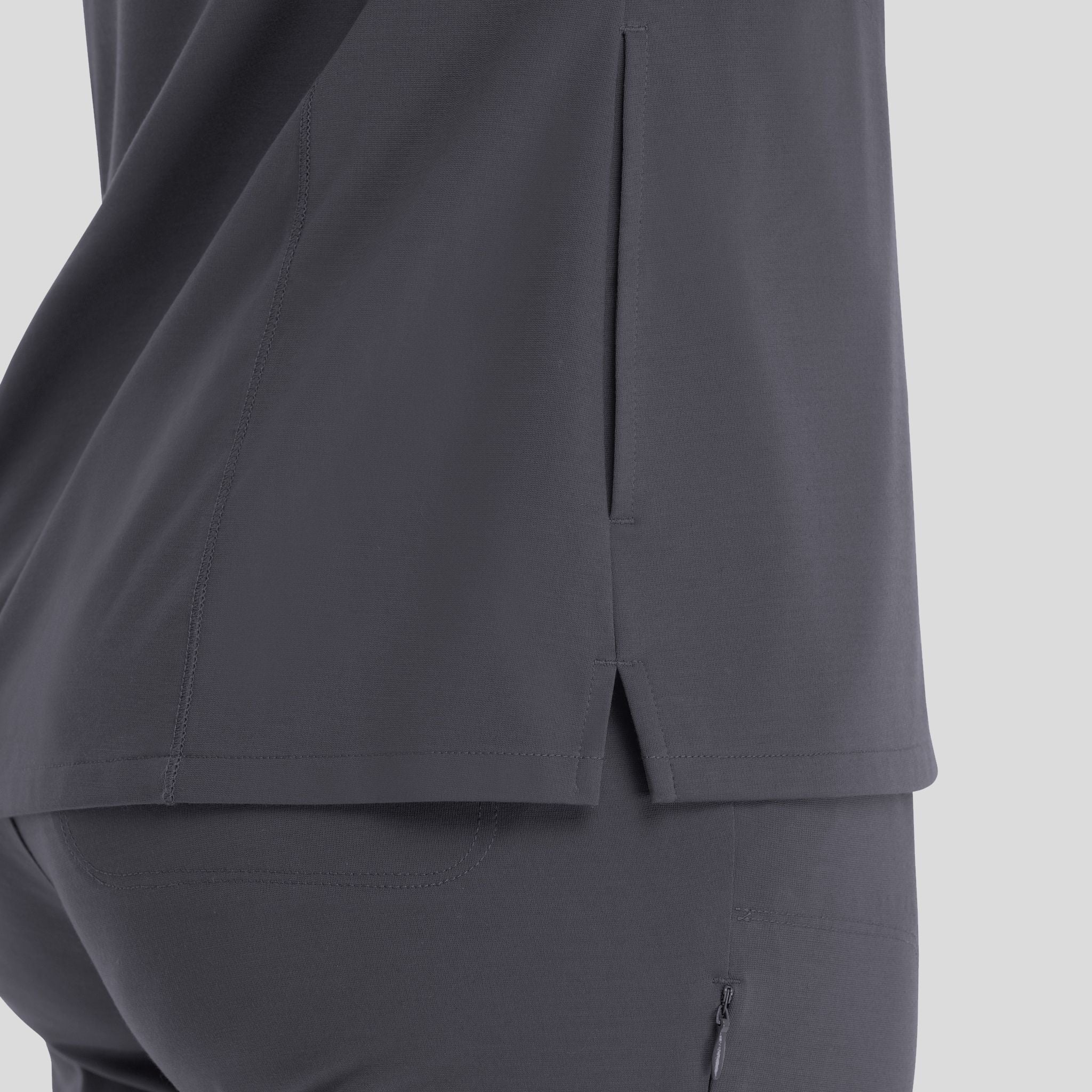 Maevn_Focus_20301_pewter_back_detail