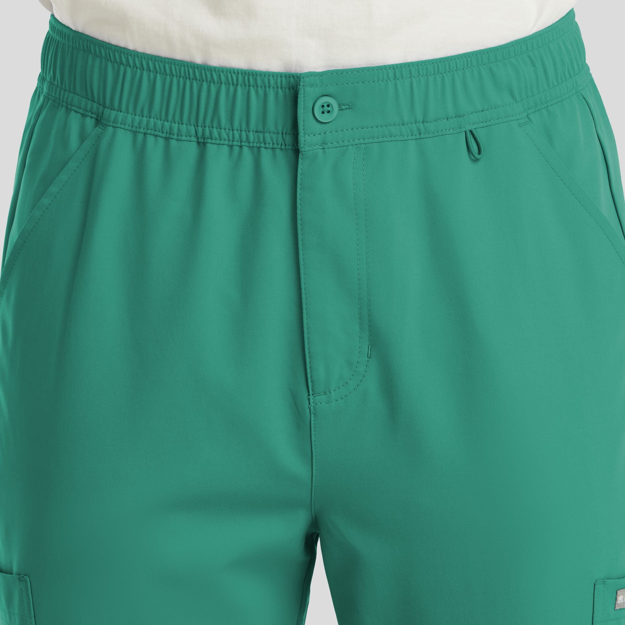 Maevn_Momentum_5891_surgicalgreen_detail