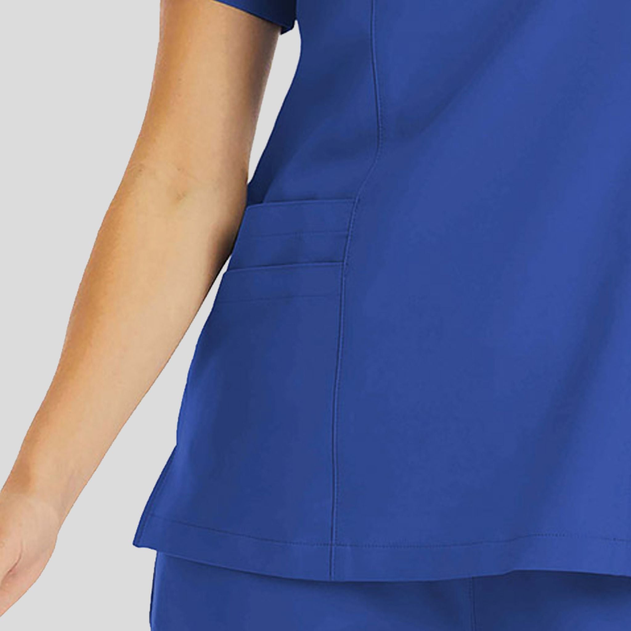 Maevn_Momentum_5002_royal_detail