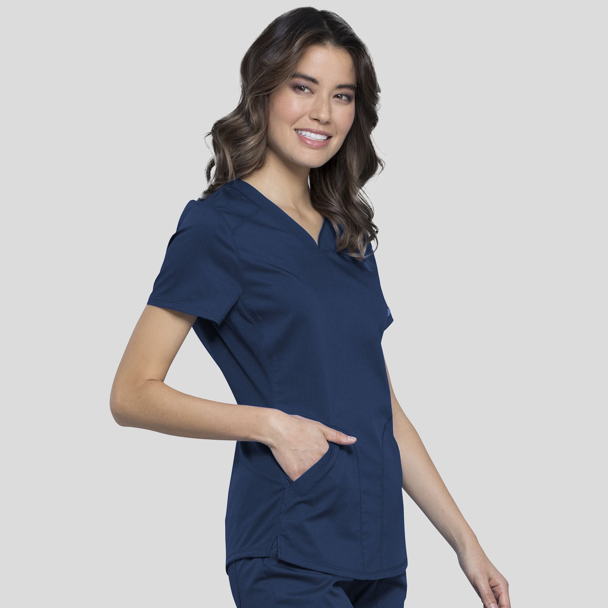 2-Pocket Sweetheart V-Neck | Navy