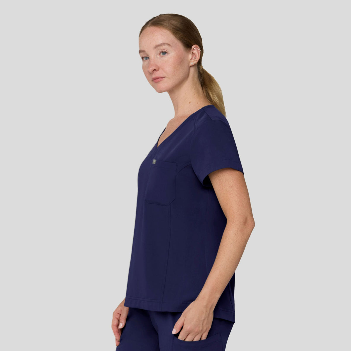 Tempo Women's 1 Pocket Top | Navy